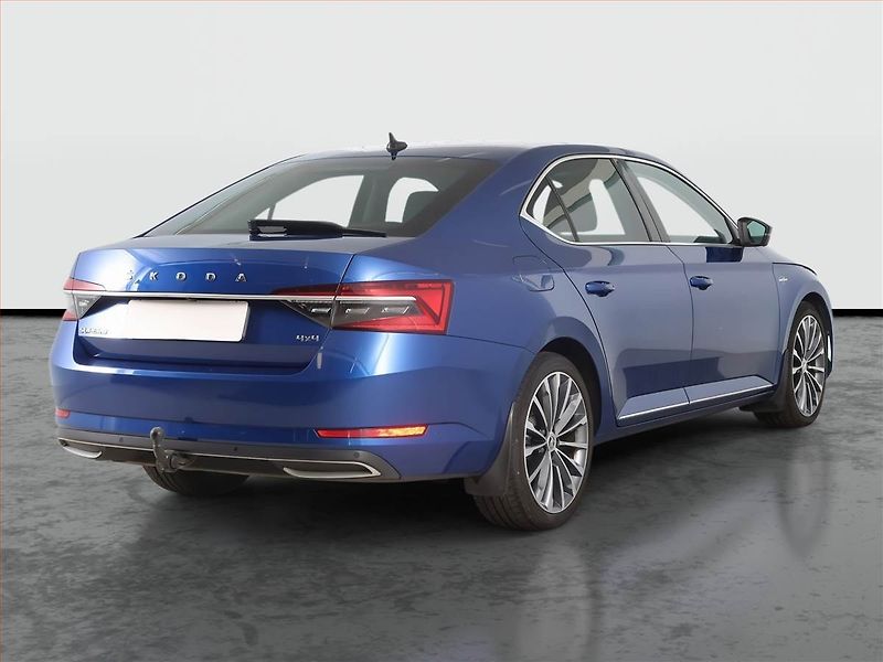 Škoda Superb (2023) Laurin&Klement 2.0 TDI - fotka 5 z 21