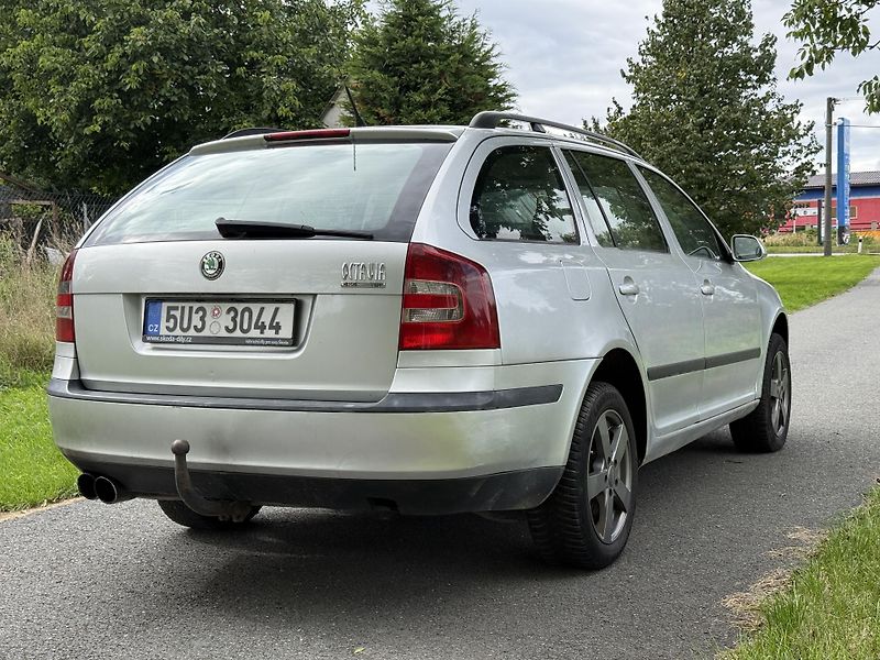Škoda Octavia (2006) 1.9 TDi 77kw 4x4 kombi - fotka 5 z 19