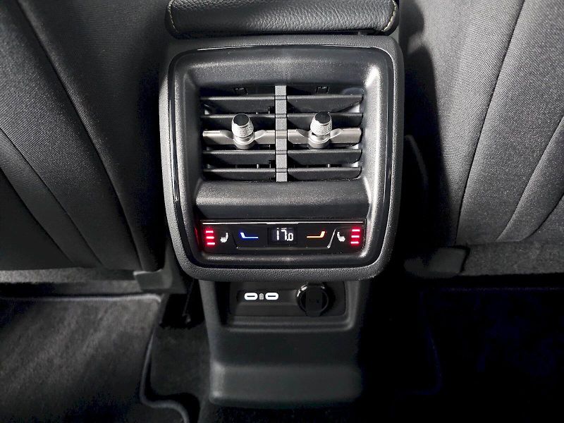 Škoda Kodiaq (2025) 2.0TSI 150KW Selection DSG 7S - fotka 23 z 29
