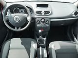 Renault Clio (2011) 1.2i, AC, temp - náhled 10