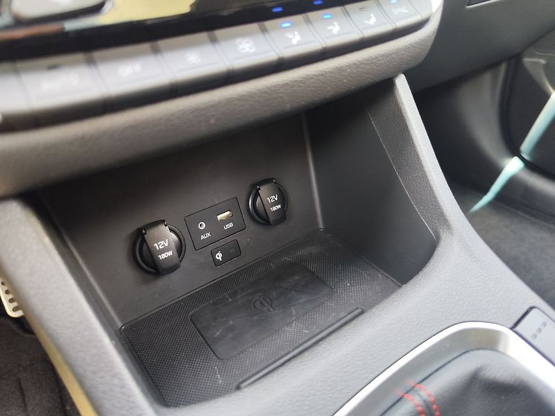 Hyundai i30 2.0 T-GDi/202kW N Performace - fotka 23 z 38