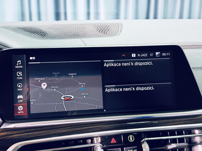 BMW X7 (2021) xDrive40d*SOFT*KEYLESS*PANO - fotka 26 z 40