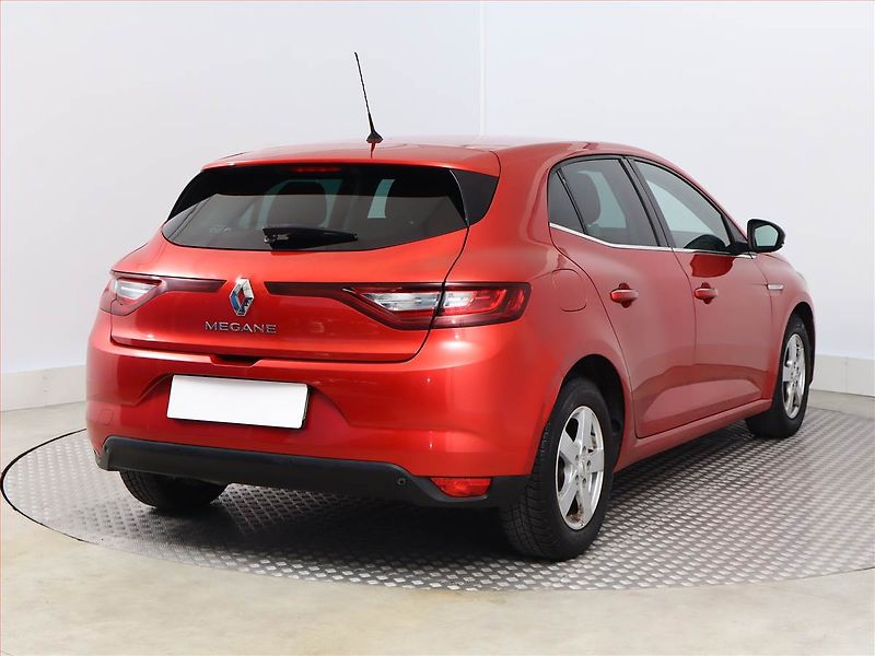 Renault Mégane (2017) 1.2 TCe, ČR,1.maj, Tempomat - fotka 5 z 13