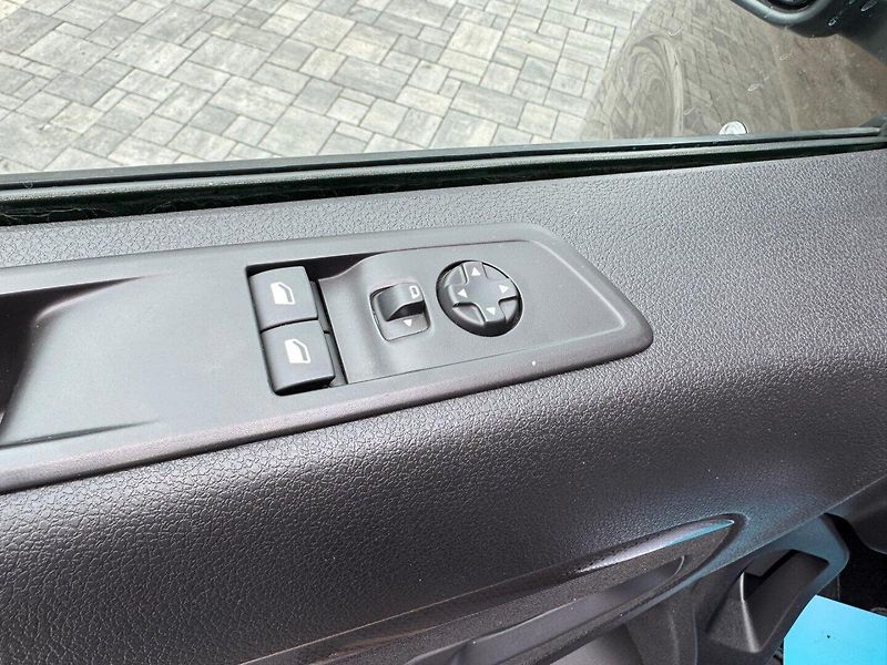 Citroën SpaceTourer (2017) 2.0 HDi - fotka 21 z 27