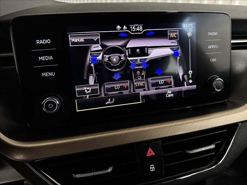 Škoda Scala 1.0TGI STYLE ACC 2XKOLA LED - fotka 24 z 37