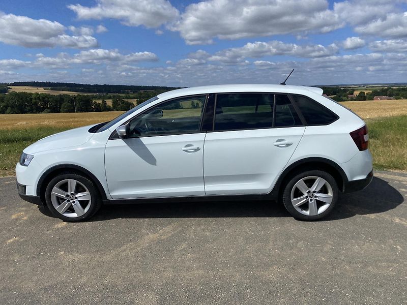 Škoda Rapid (2017) 1,4tsi DSG Scout - fotka 8 z 21