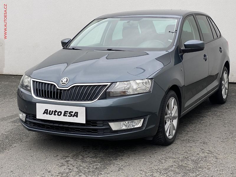 Škoda Rapid (2014) 1.2 TSi, Ambition, park.čidla - fotka 3 z 17