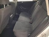Volkswagen Passat (2008) 1.9 TDI, po STK, Tažné - náhled 10