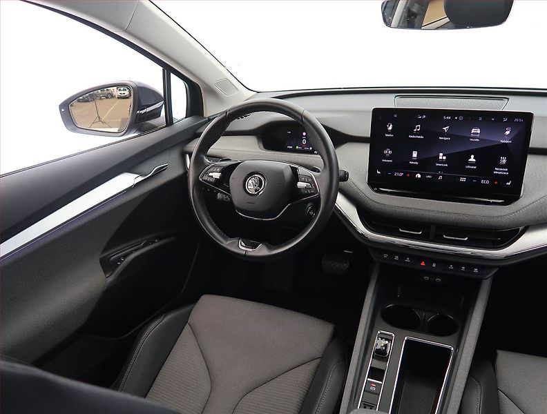 Škoda Enyaq (2022) iV 80 (82 kWh), SoH 92% - fotka 7 z 31