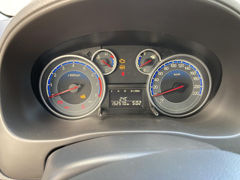 Suzuki SX4 (2010) SUZUKI SX4 1.6i 4x4 88 kw plná - fotka 9 z 18