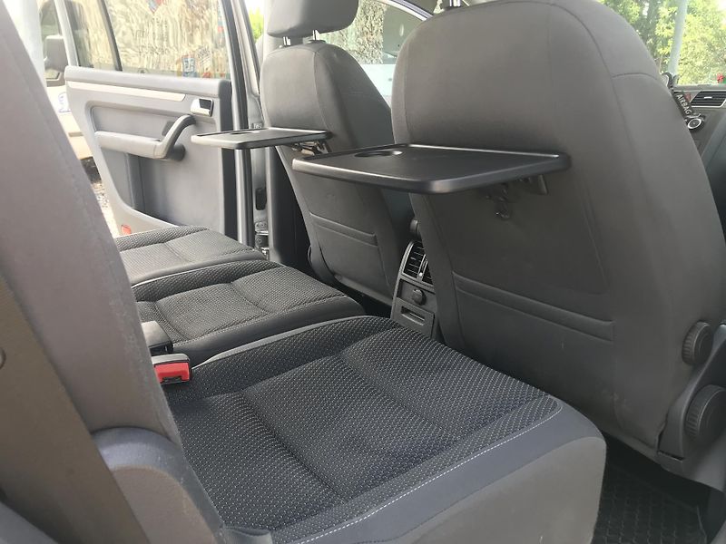 Volkswagen Touran 1.4 TSI 110 KW CNG/Benzín - fotka 12 z 18