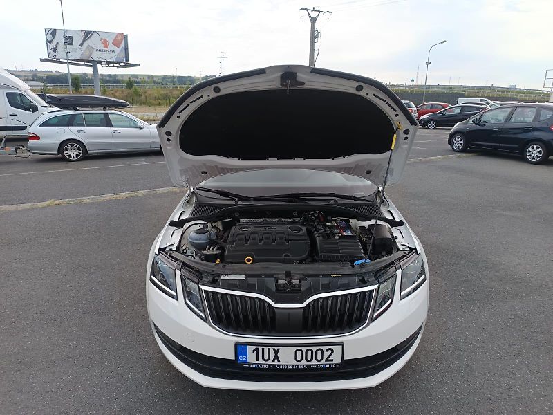 Škoda Octavia (2017) - fotka 4 z 27