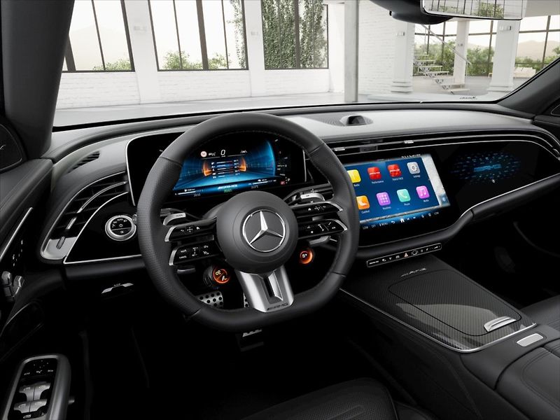 Mercedes-Benz Třídy E (2026) 3,0 Mercedes-AMG E 53 HYBRID 4 - fotka 6 z 9