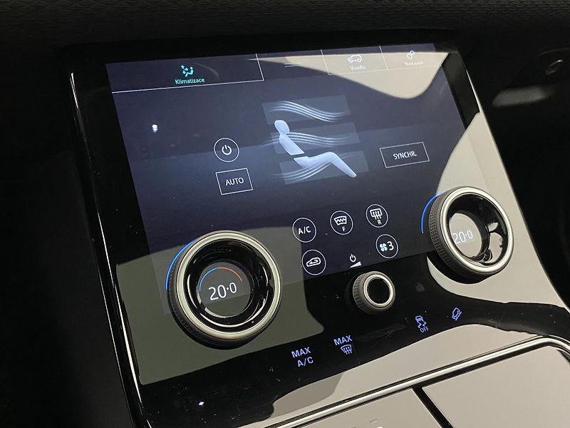 Land Rover Range Rover Velar D300 SE R-DYNAMIC AWD RZERVACE - fotka 38 z 48