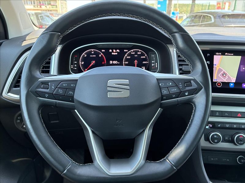 Seat Ateca 2,0 X PERIENCE,TAŽNÉ,KAMERA - fotka 16 z 27