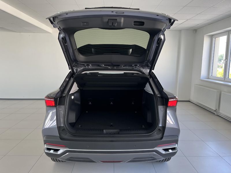 Omoda 5 (2026) 1.5. TGDI HEV PREMIUM - fotka 13 z 15