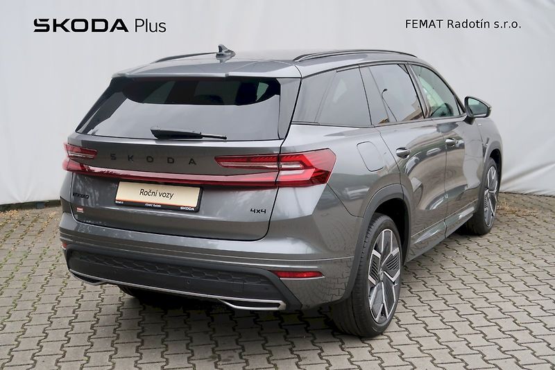 Škoda Kodiaq (2025) SposrtLine 2,0 TDi/142 kW 4X4 - fotka 26 z 32