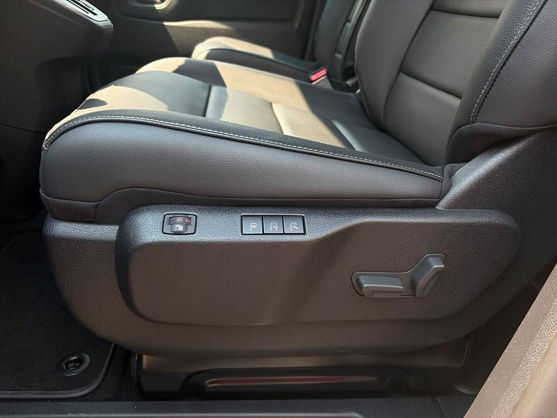 Toyota ProAce Verso 2.2 Glasss Van Vip - fotka 6 z 18