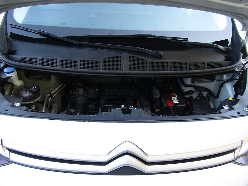 Citroën Jumpy (2017) 1.6 HDI 70kW  SUPER STAV - fotka 29 z 33