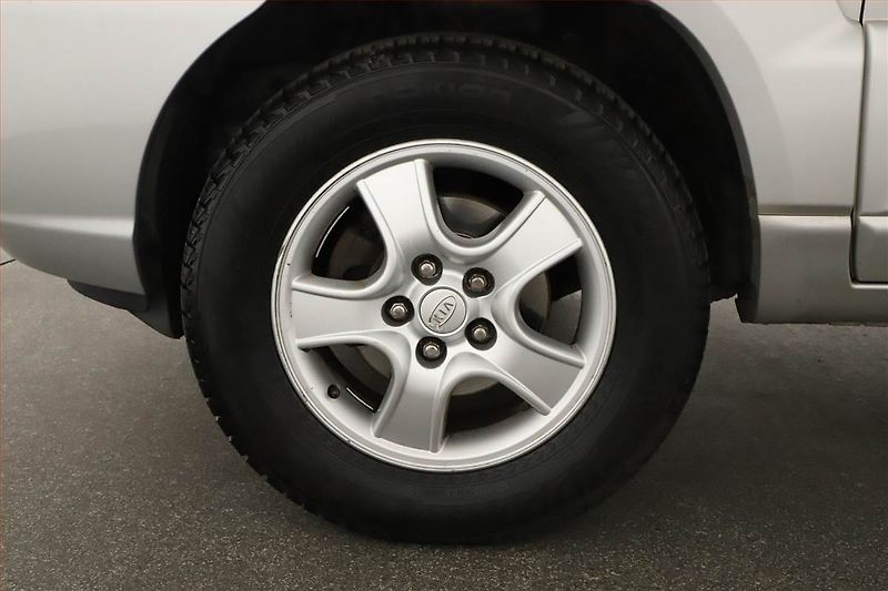 Kia Sportage (2005) 2.0 CRDi , 4X4, Automat - fotka 18 z 18