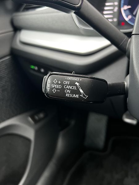 Škoda Octavia 2.0TDI DSG 110kW Style DPH  - fotka 11 z 24