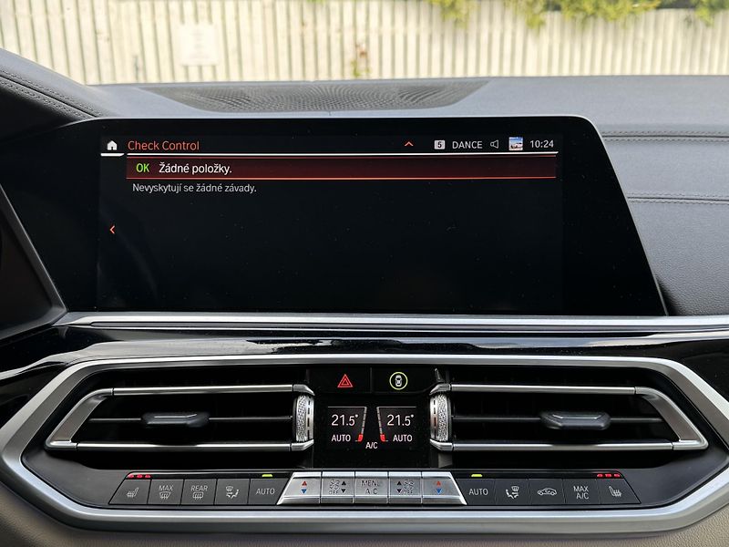 BMW X7 40xD-R22-SKY-LCD-NOČNÍ V-ČR - fotka 25 z 44