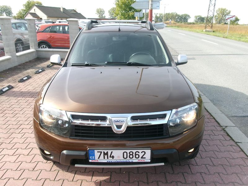 Dacia Duster 1,6 16V KLIMA 4X4 PRESTIGE  - fotka 4 z 28