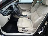 Škoda Superb (2015) 2.0 TDi 4x4, DSG, navi, bixen - náhled 9