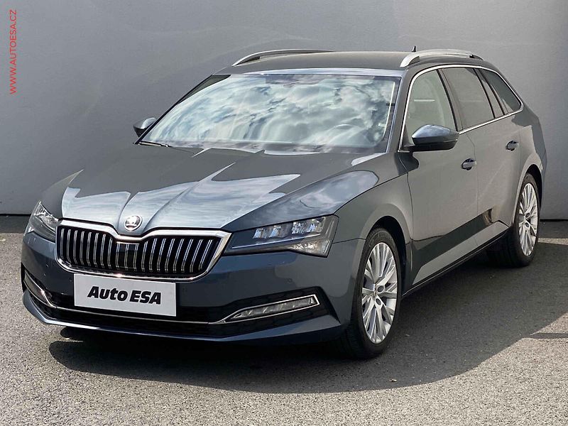 Škoda Superb (2021) 2.0 TSi, ČR, Style, DSG - fotka 3 z 19