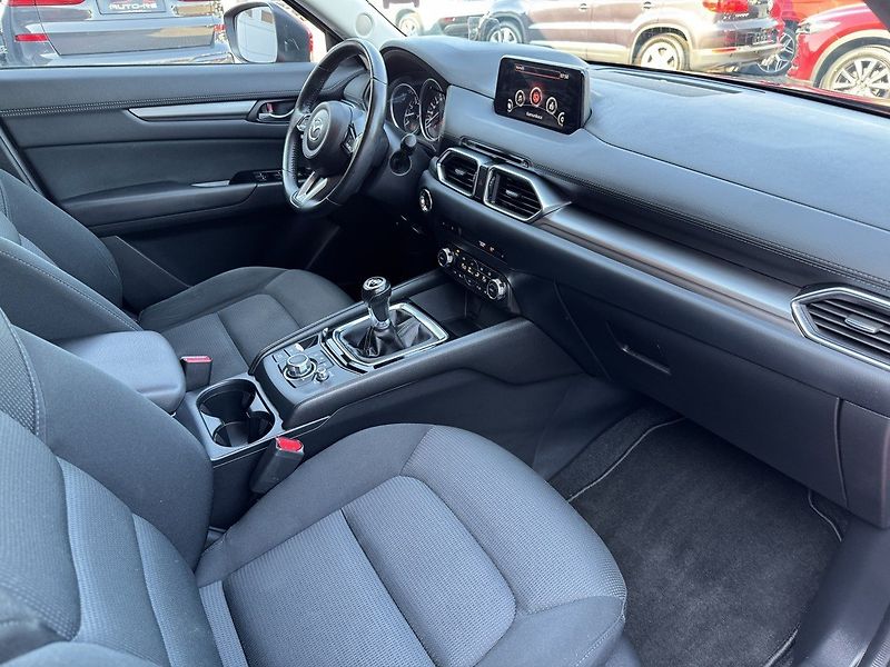 Mazda CX-5 (2018) 2.0 G-165 Full LED Navi Kamera - fotka 14 z 47