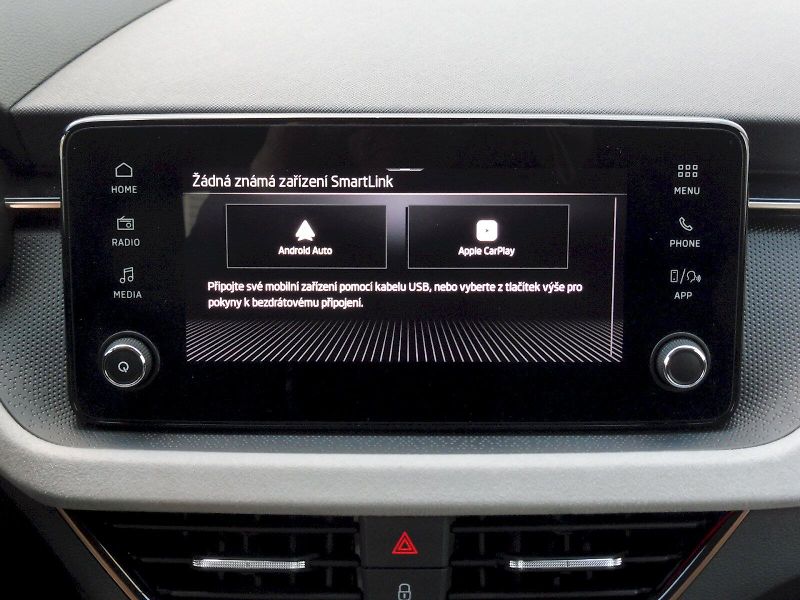 Škoda Kamiq (2024) Top Selection 1,0 TSI 85kW DSG - fotka 16 z 29