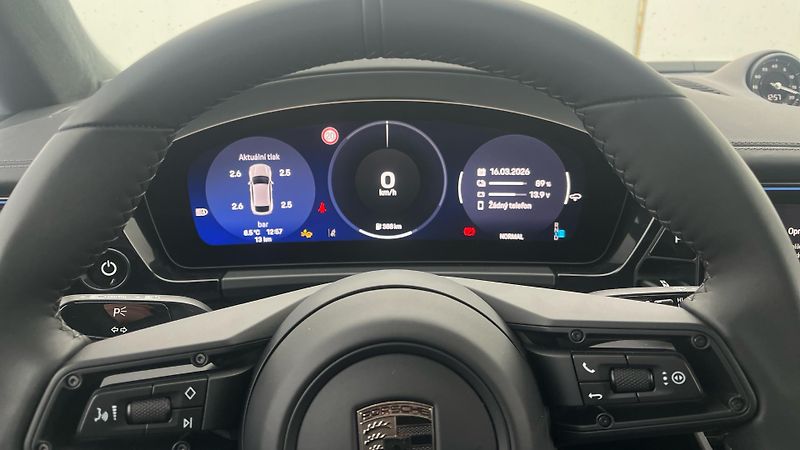 Porsche Macan (2025) Turbo - fotka 24 z 30