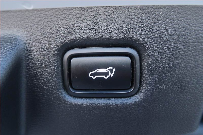 Kia Ceed (2021) 1.6 CRDi MHEV, Automat - fotka 26 z 26