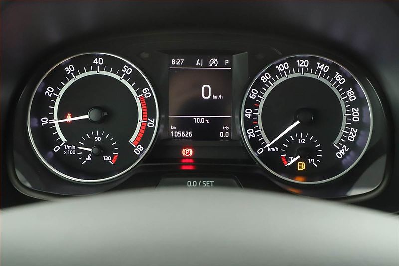 Škoda Fabia (2018) R5 1.4 TSI, Automat, Navi - fotka 13 z 17