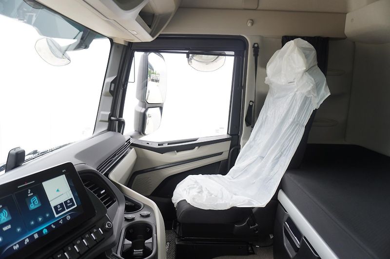 Iveco S-WAY (2026) AS260S46Y/PS / no mileage/ ADR - fotka 18 z 24