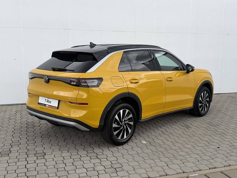 Volkswagen T-Roc (2026) Life 7DSG 1,5eTSI - fotka 2 z 7