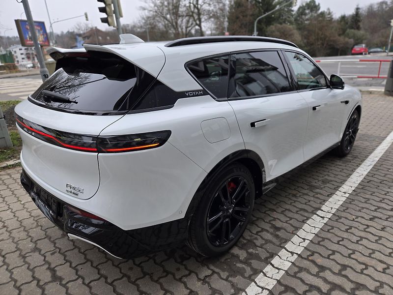 Dongfeng Voyah Free REV 318 (2025) REV 318 AWD Hybrid - fotka 5 z 17