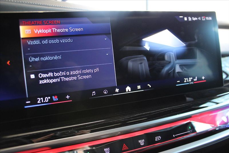 BMW Řada 7 740d xDrive M Sport Pro ExLoun - fotka 22 z 34
