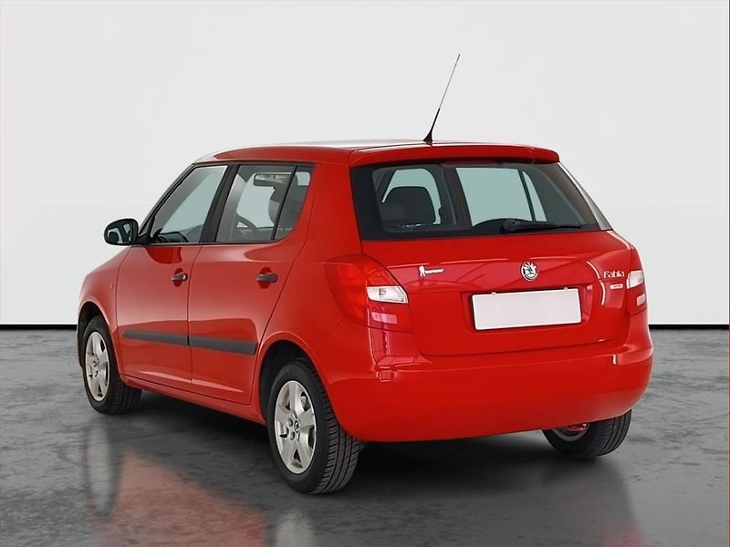 Škoda Fabia (2012) 1.2 12V, po STK, jezdí výborně - fotka 4 z 17