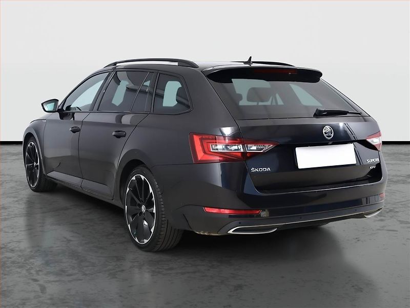 Škoda Superb (2019) Sportline 2.0 TDI - fotka 4 z 19