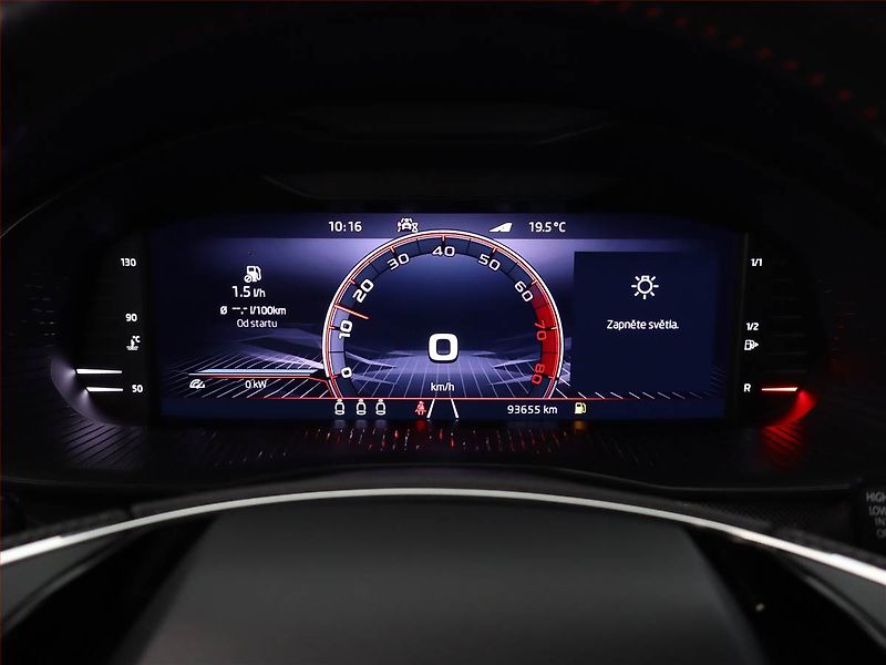 Škoda Kamiq (2021) Monte Carlo 1.0 TSI - fotka 9 z 20