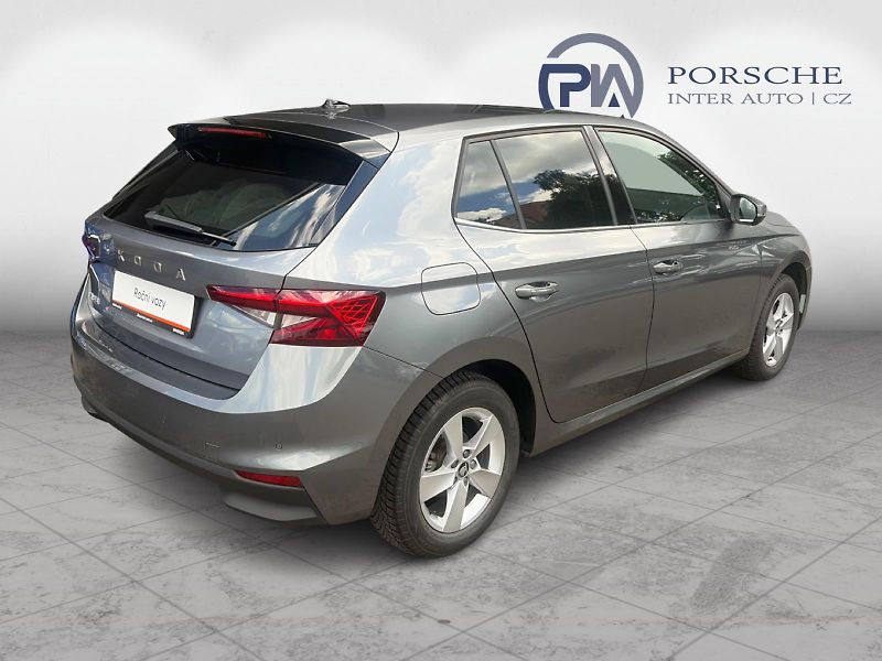 Škoda Fabia 1.0TSi 85kW Top Selection - fotka 2 z 23