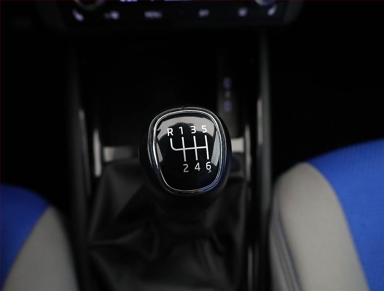 Škoda Kamiq (2022) Style 1.5 TSI - fotka 15 z 19