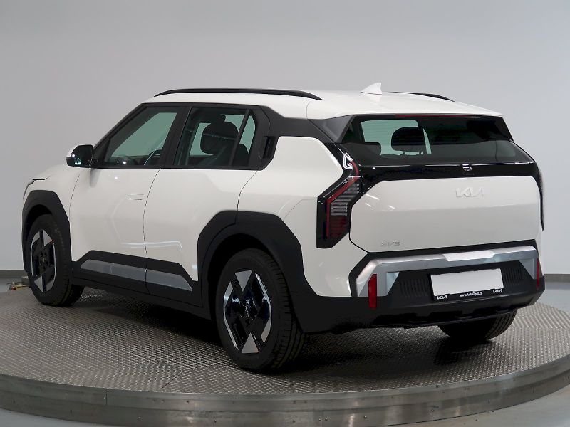 Kia EV3 (2025) AIR 81,4kWh 150KW - fotka 7 z 40