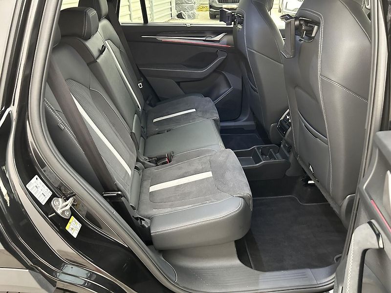 Škoda Kodiaq 2.0 TDI 4x4 SportLine - fotka 8 z 28