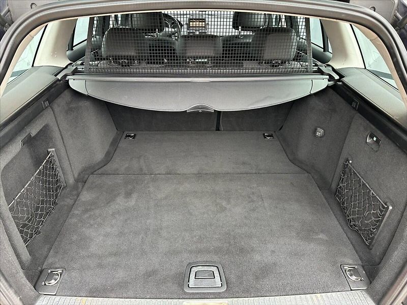 Mercedes-Benz Třídy C 2,2 CDI 100kW-SERVIS-MANUAL! - fotka 15 z 34