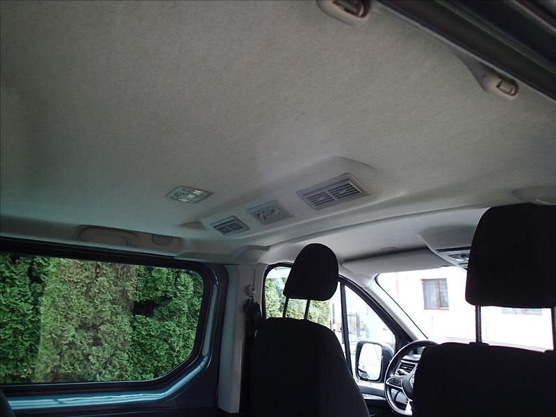 Renault Trafic 2,0 1.maj. ČR,DPH, 8míst - fotka 42 z 48