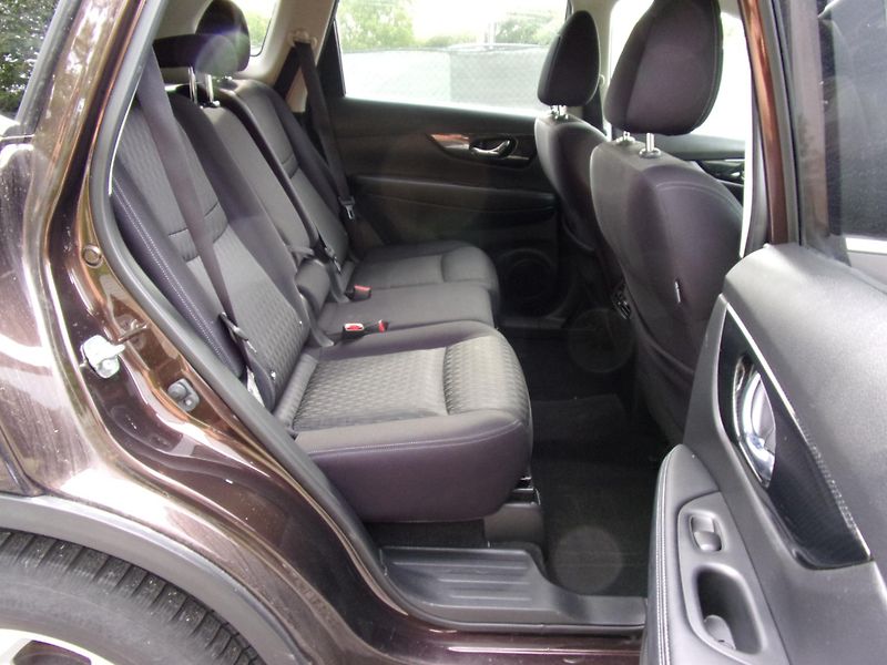 Nissan X-Trail (2020) 1.3DIG-T 117kW DCT CONECTA CZ - fotka 24 z 28
