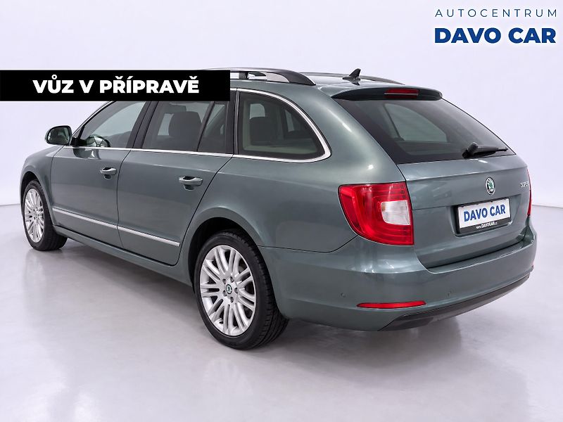 Škoda Superb 2,0 TDI 125kW 4x4 CZ Exclusive - fotka 2 z 12
