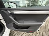 Škoda Octavia Combi 1.6 TDI ACTIVE Plus  81 - náhled 22